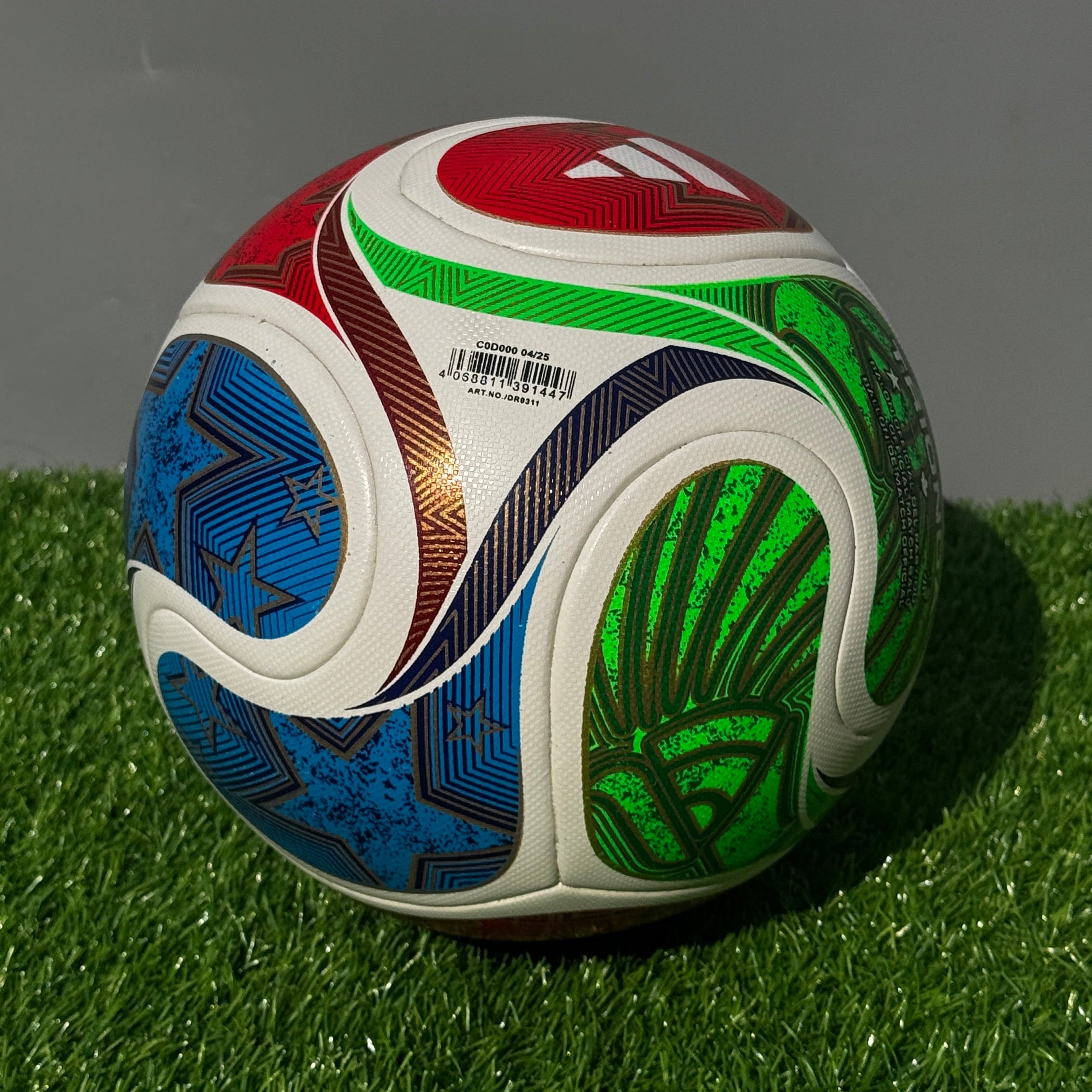 FIFA World Cup 26 Trionda Pro Football