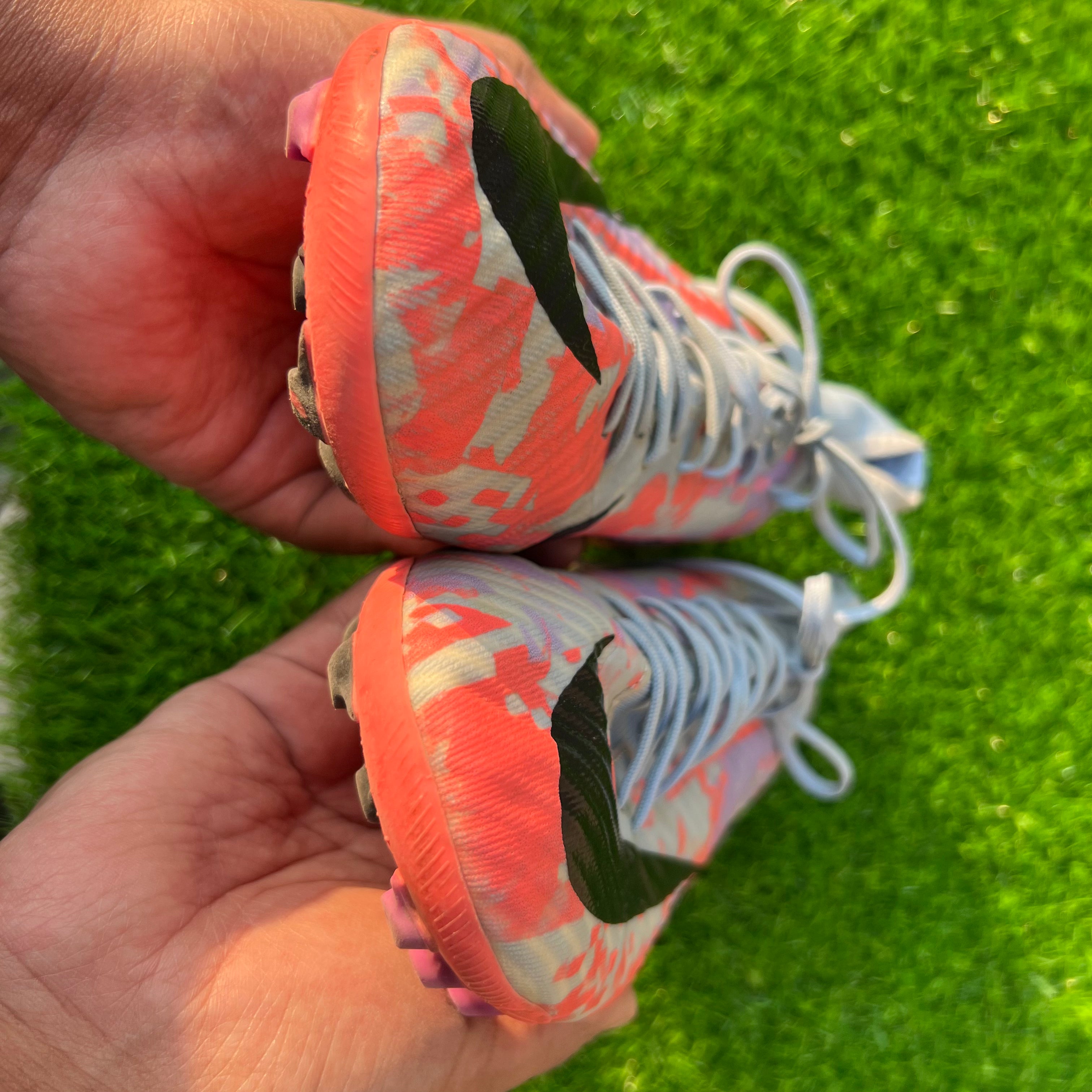 Nike Mercurial Superfly 9 Academy Size UK 8.5 / EU 43