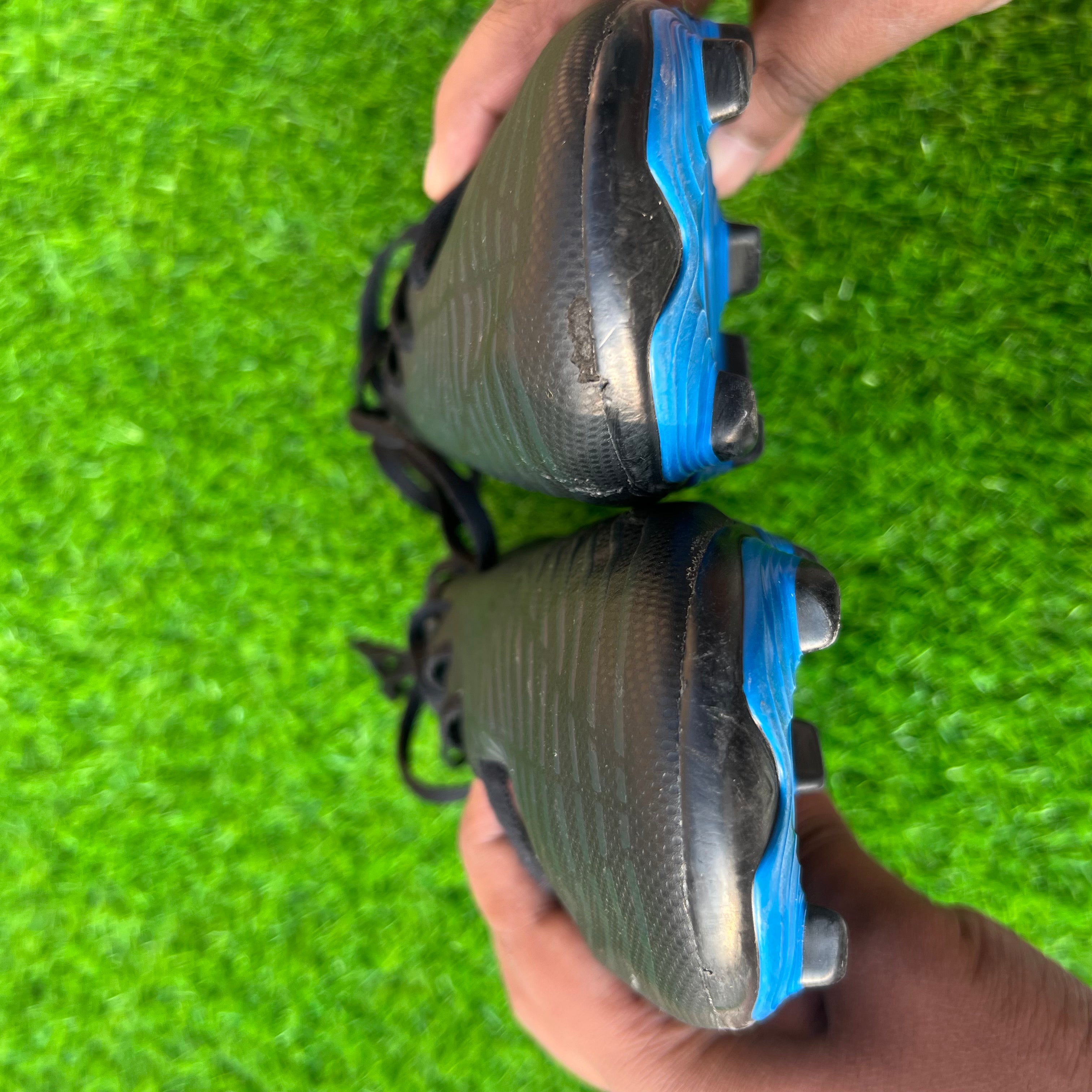 Adidas Predator Edge .4 FxG Football Cleats Size UK 9.5/ EU 44