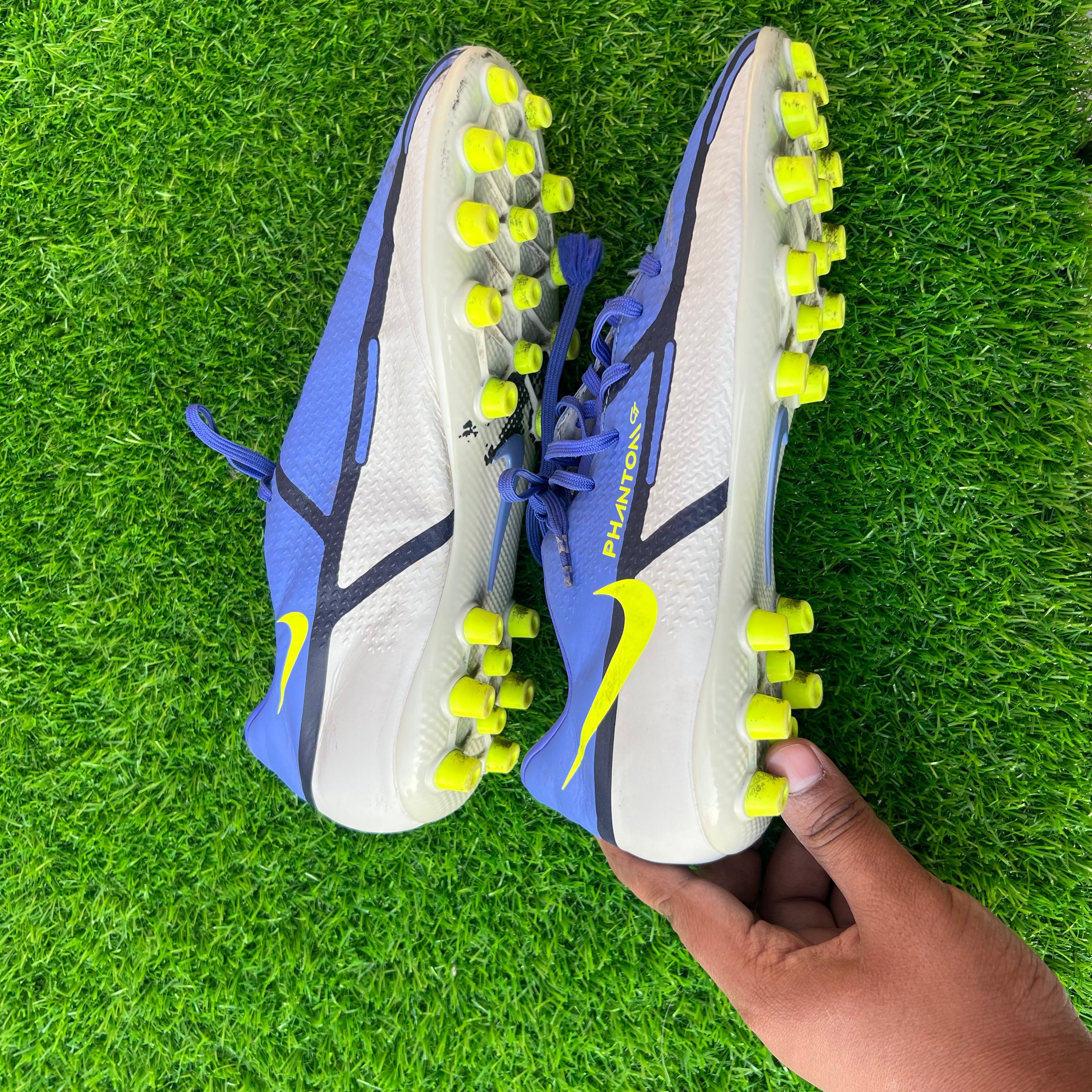 Nike Phantom GT2 Academy AG Size UK 7.5 / EU 41