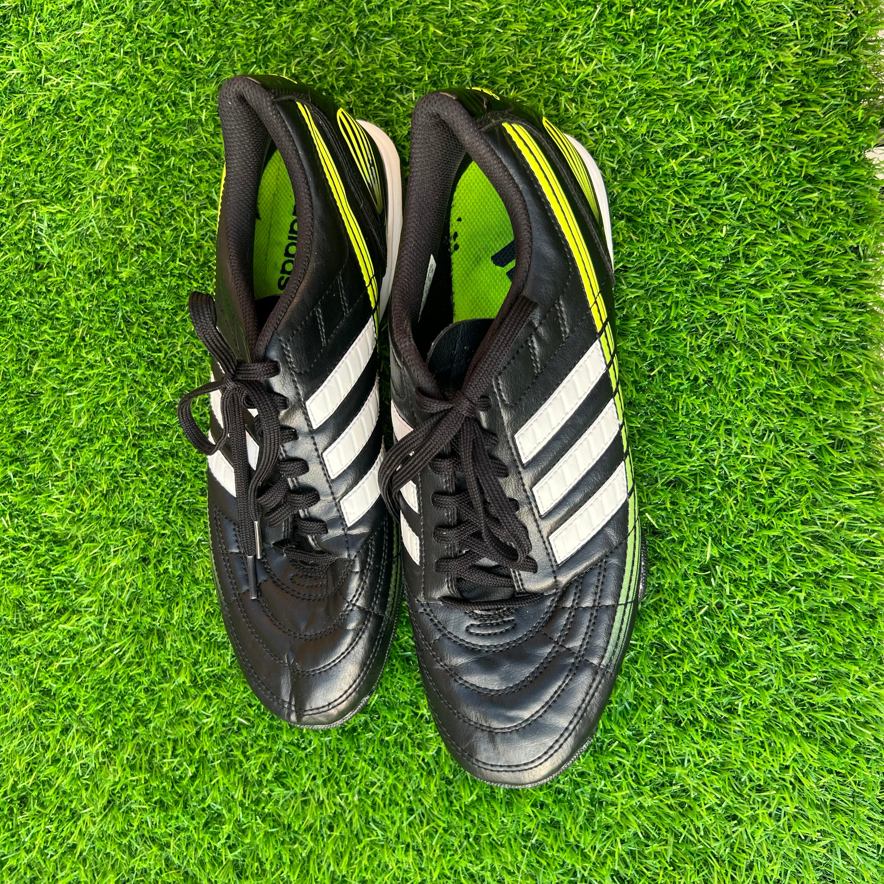 Adidas Leather Gripper UK 9 / EU 43