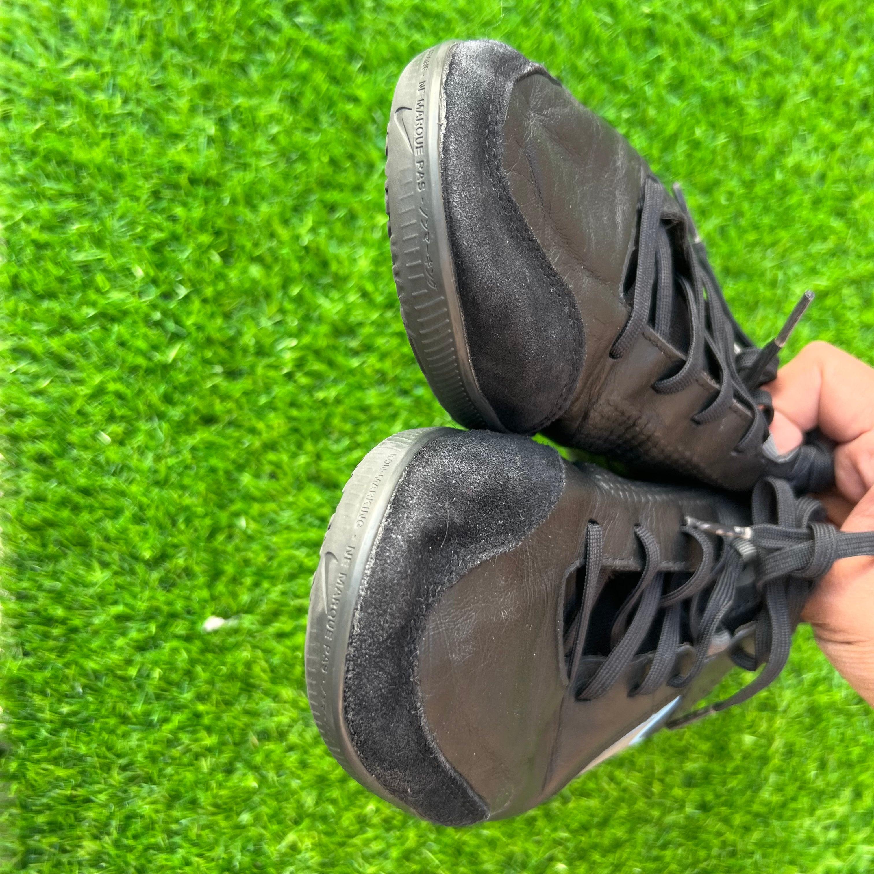Nike Tiempo Legend 9 Academy Ic UK 9 / EU 43