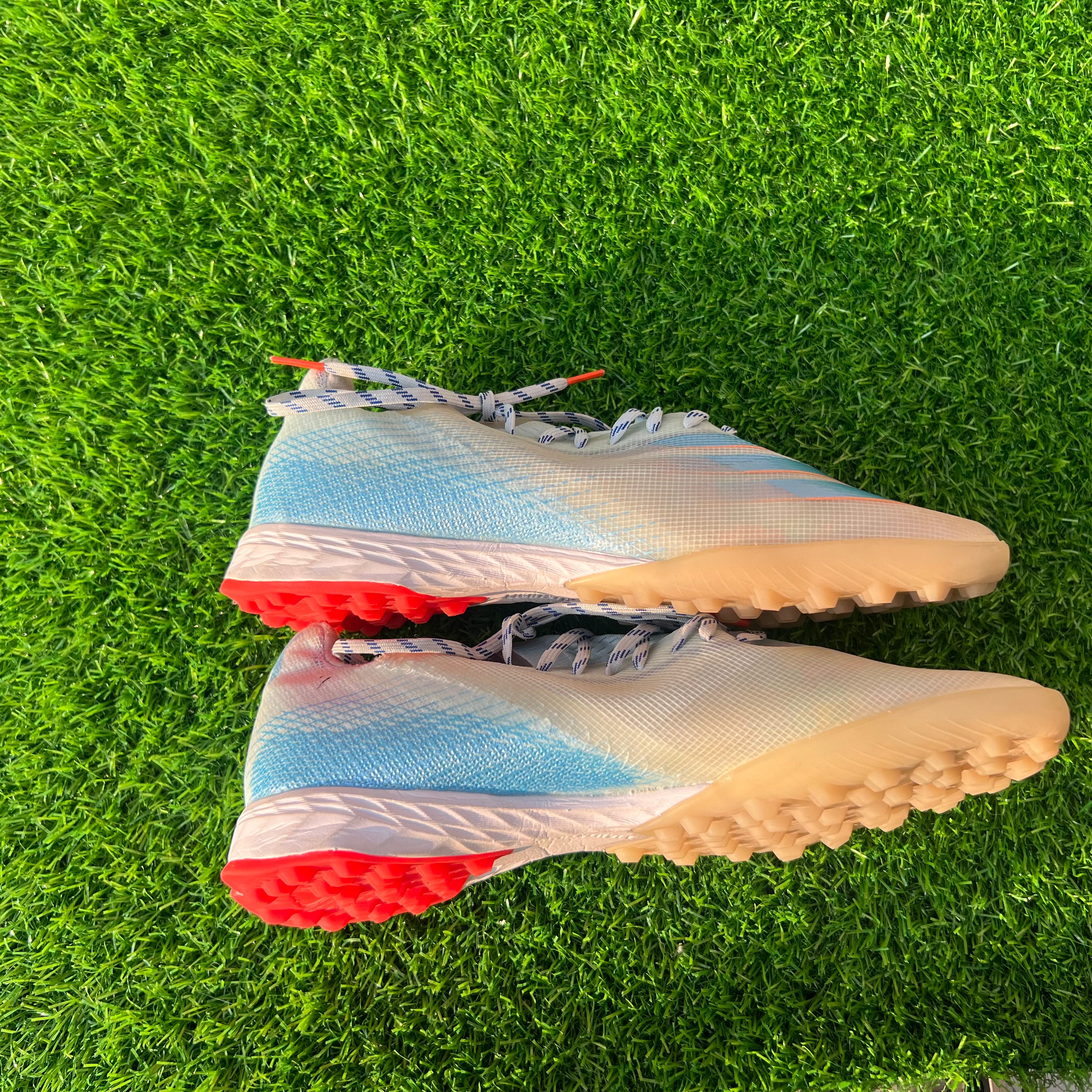 Adidas lightstrike gripper shoes Size UK 5 / EU 38