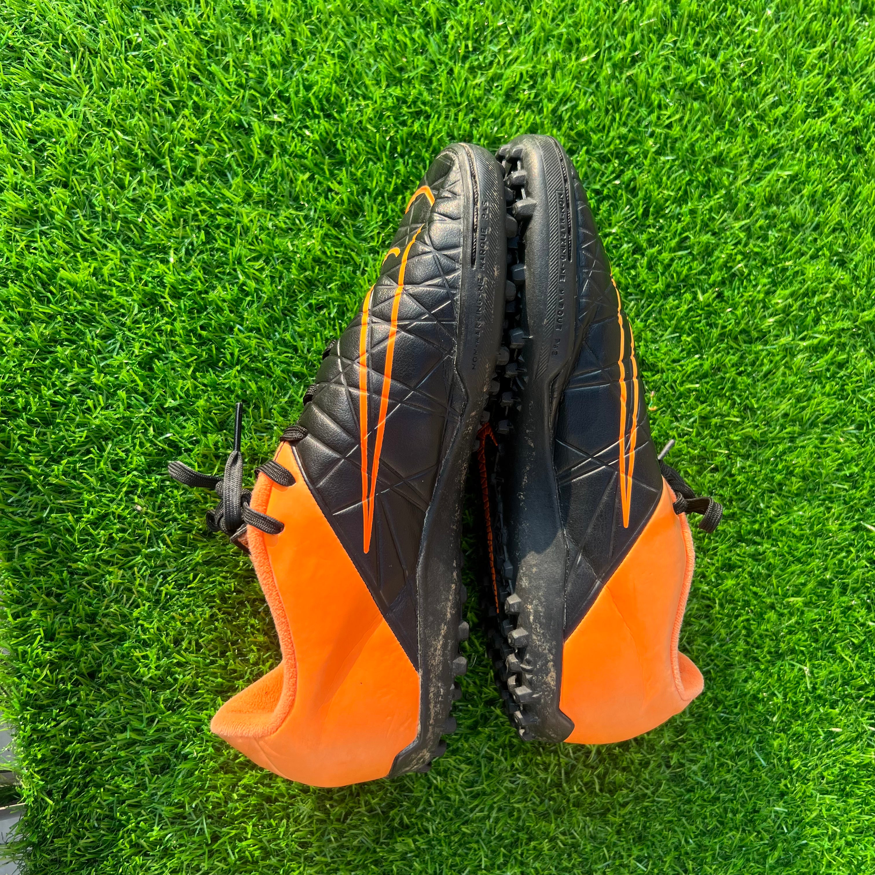 Nike Hypervenom Phelon II TF Black Size UK 5.5 / EU 38.5