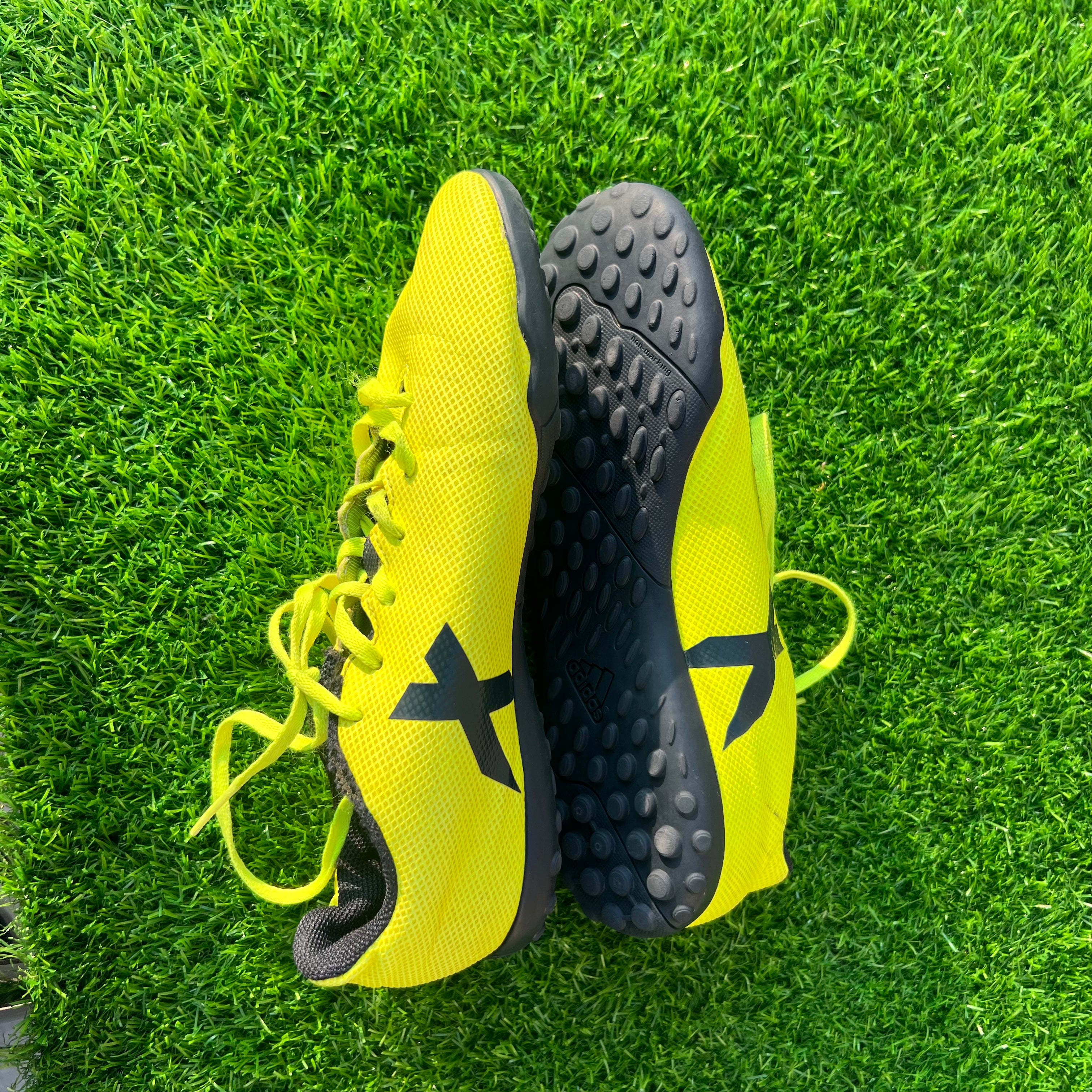 adidas X 17.4 TF Junior Size Uk 5 / EU 38