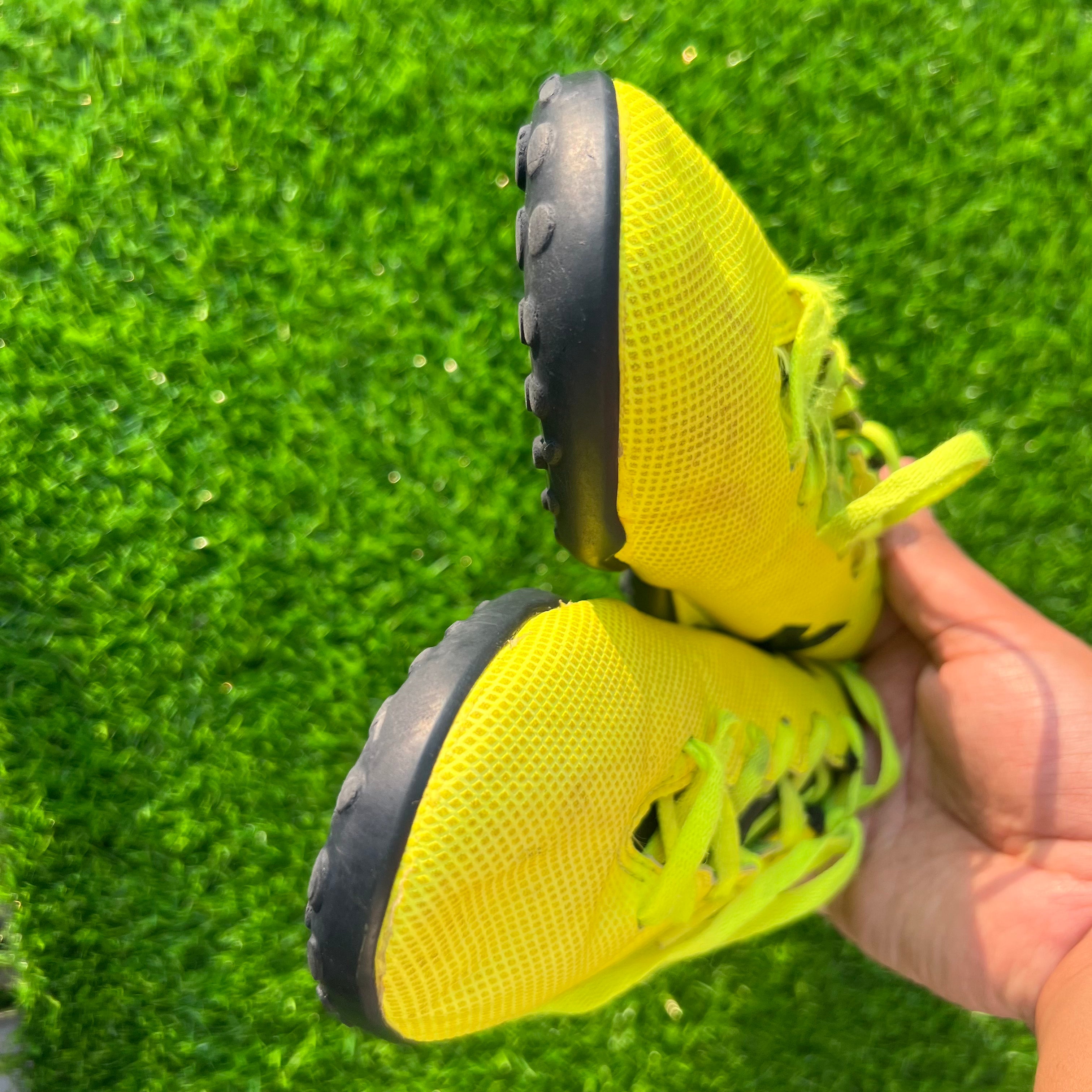 adidas X 17.4 TF Junior Size Uk 5 / EU 38