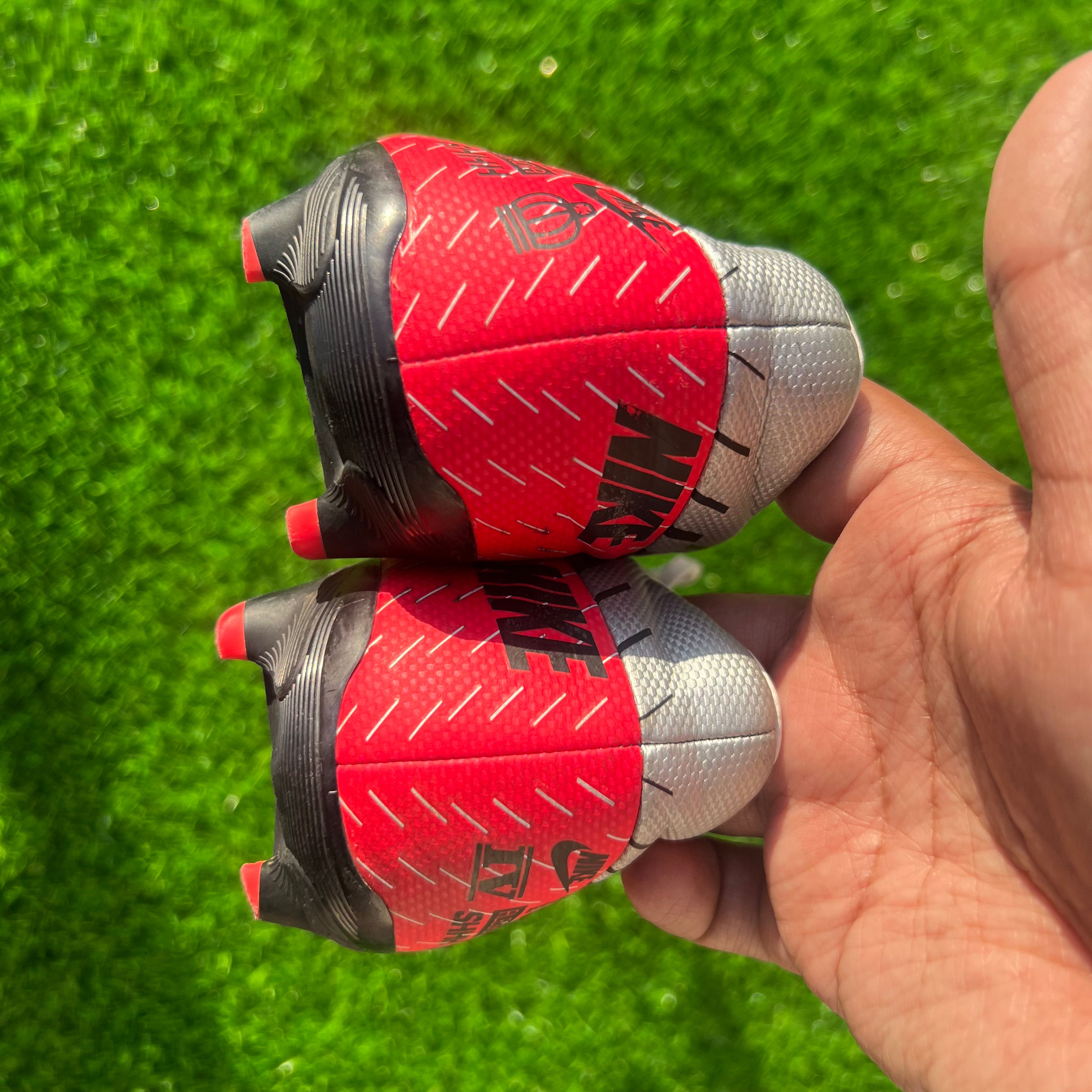 Mercurial Vapor 13 Academy FG Size UK 7 / EU 41