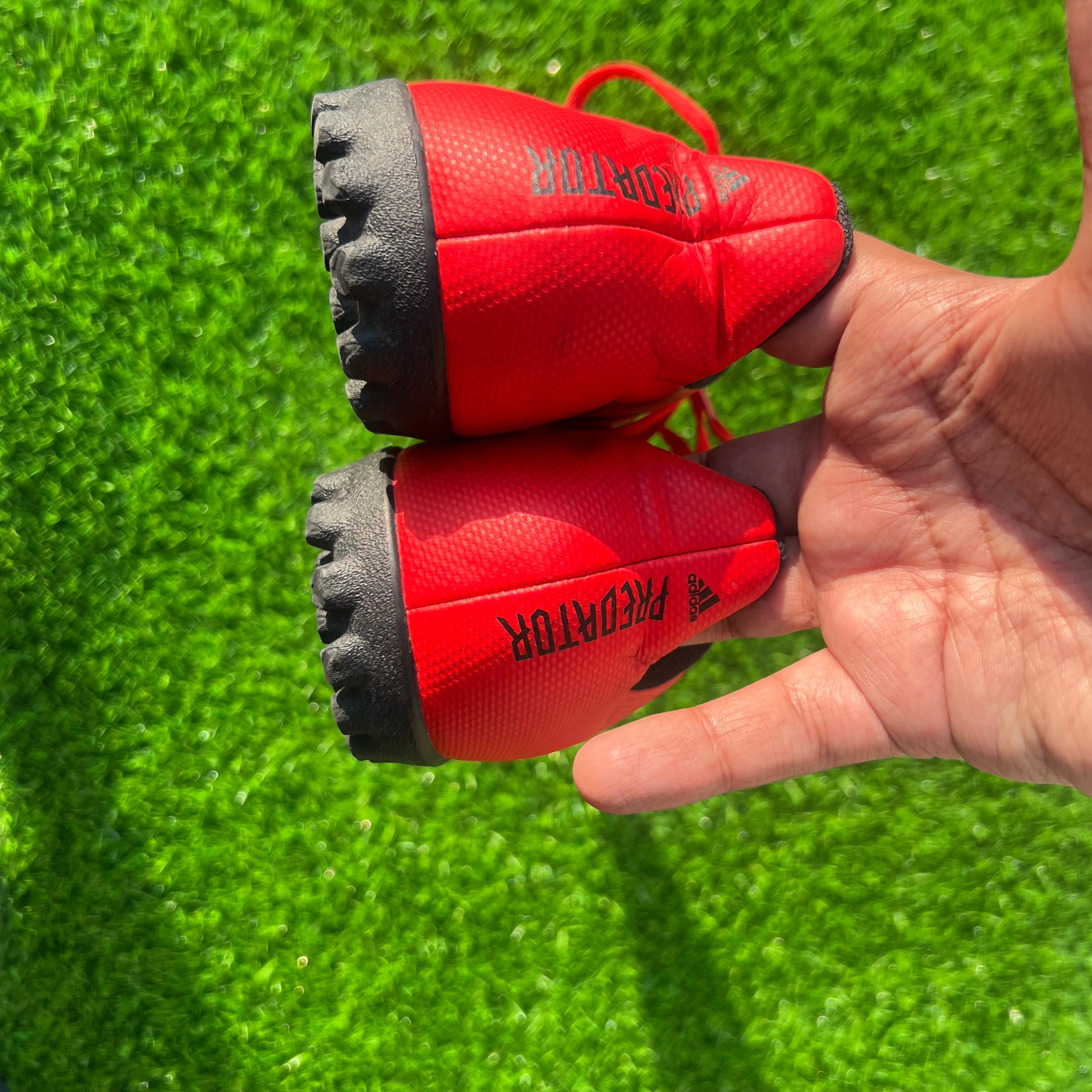 PREDATOR FREAK .4 T Size UK 5.5 / EU 38.5