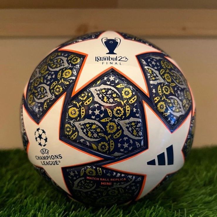 Adidas large Pallone Uefa Champions