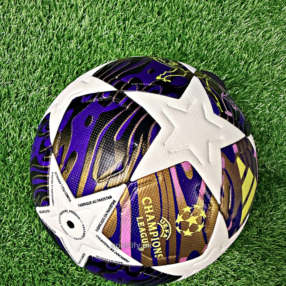 UCL Pro 25/26 Budapest Finale football PRO star panel