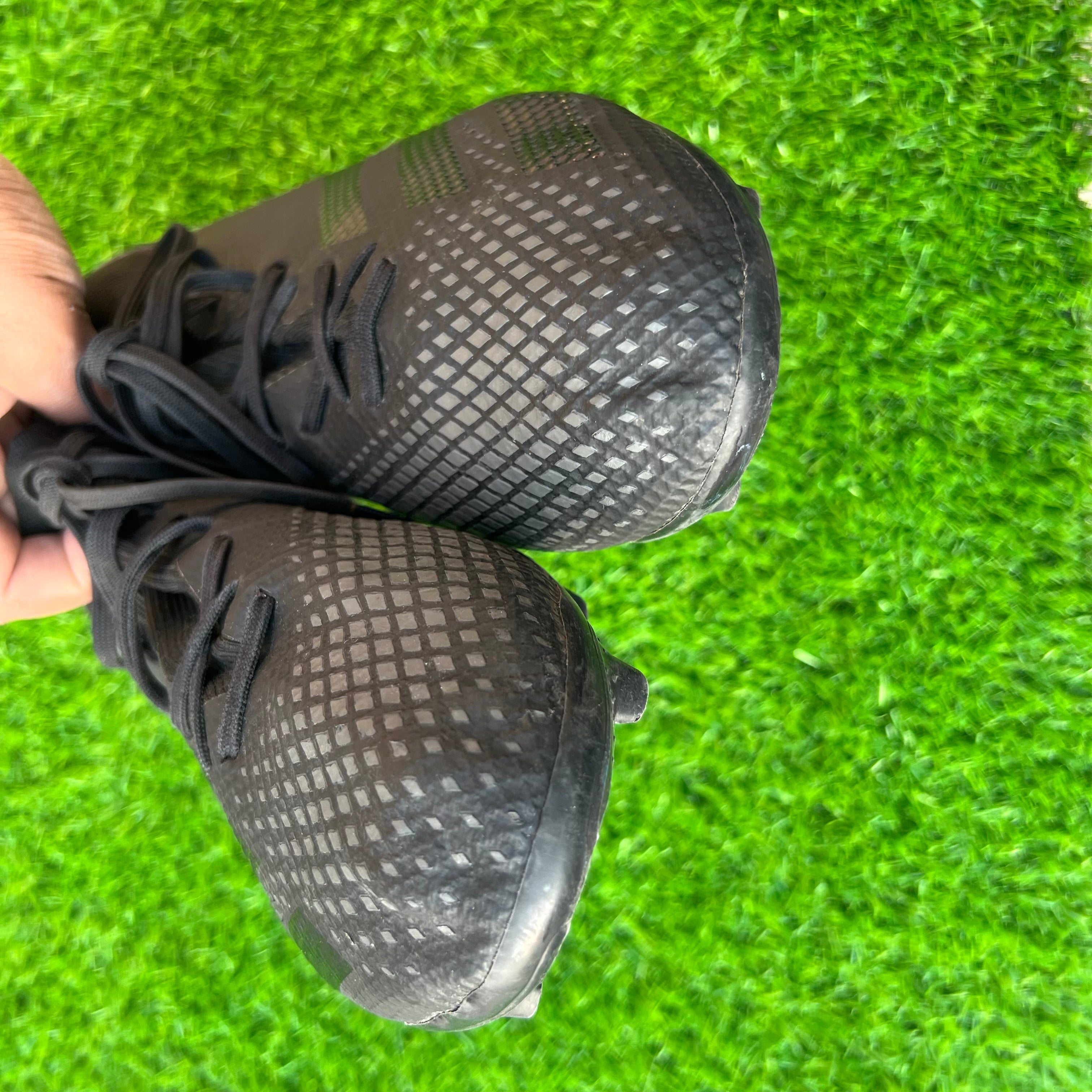 adidas Predator 20.3 FG UK 9.5 / EU 44