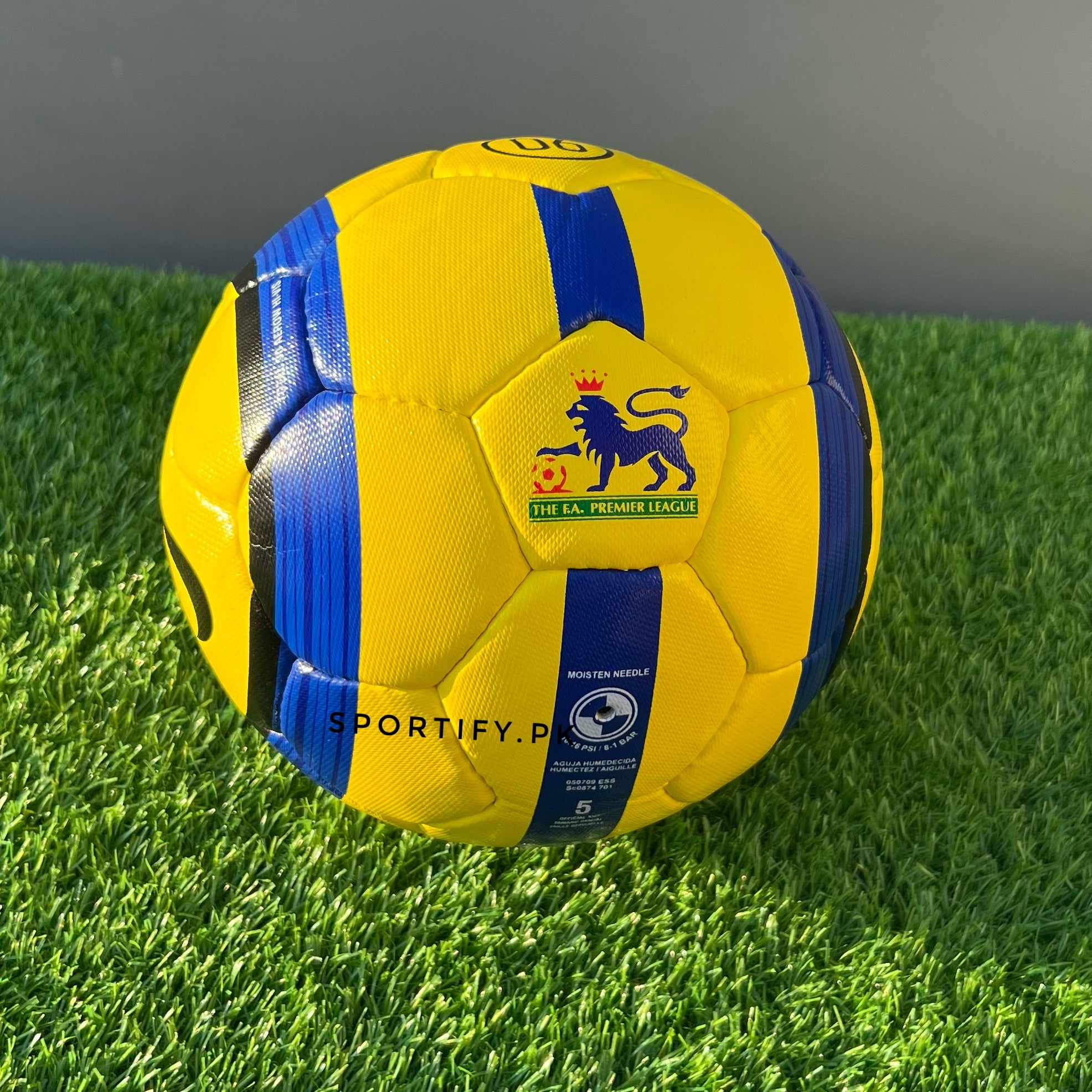 T90 AEROW SOCCER BALL PREMIER LEAGUE 2005-06 FOOTBALL Size 5