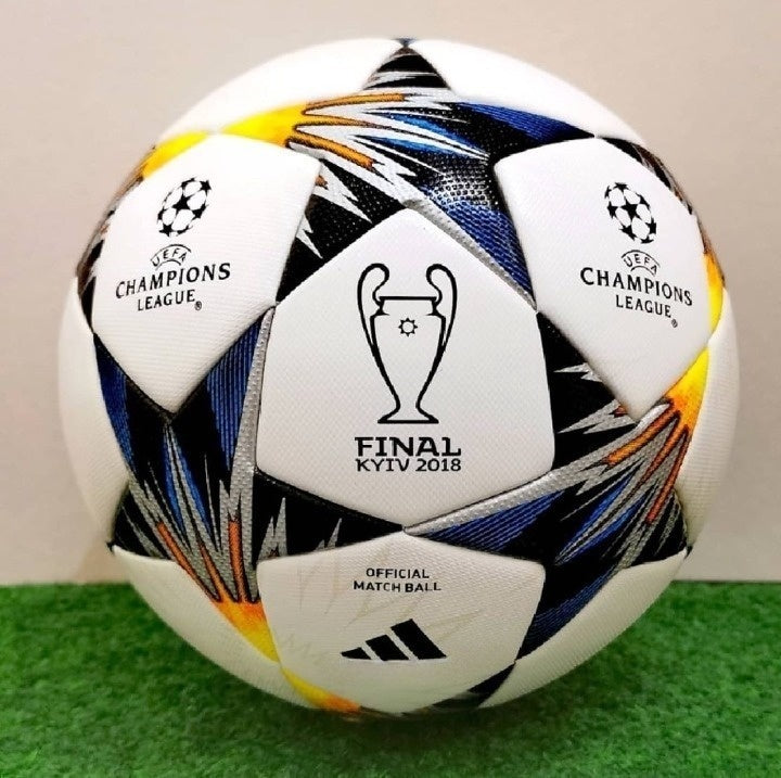 UEFA champions league Match ball finale 2018 Season 2018-19